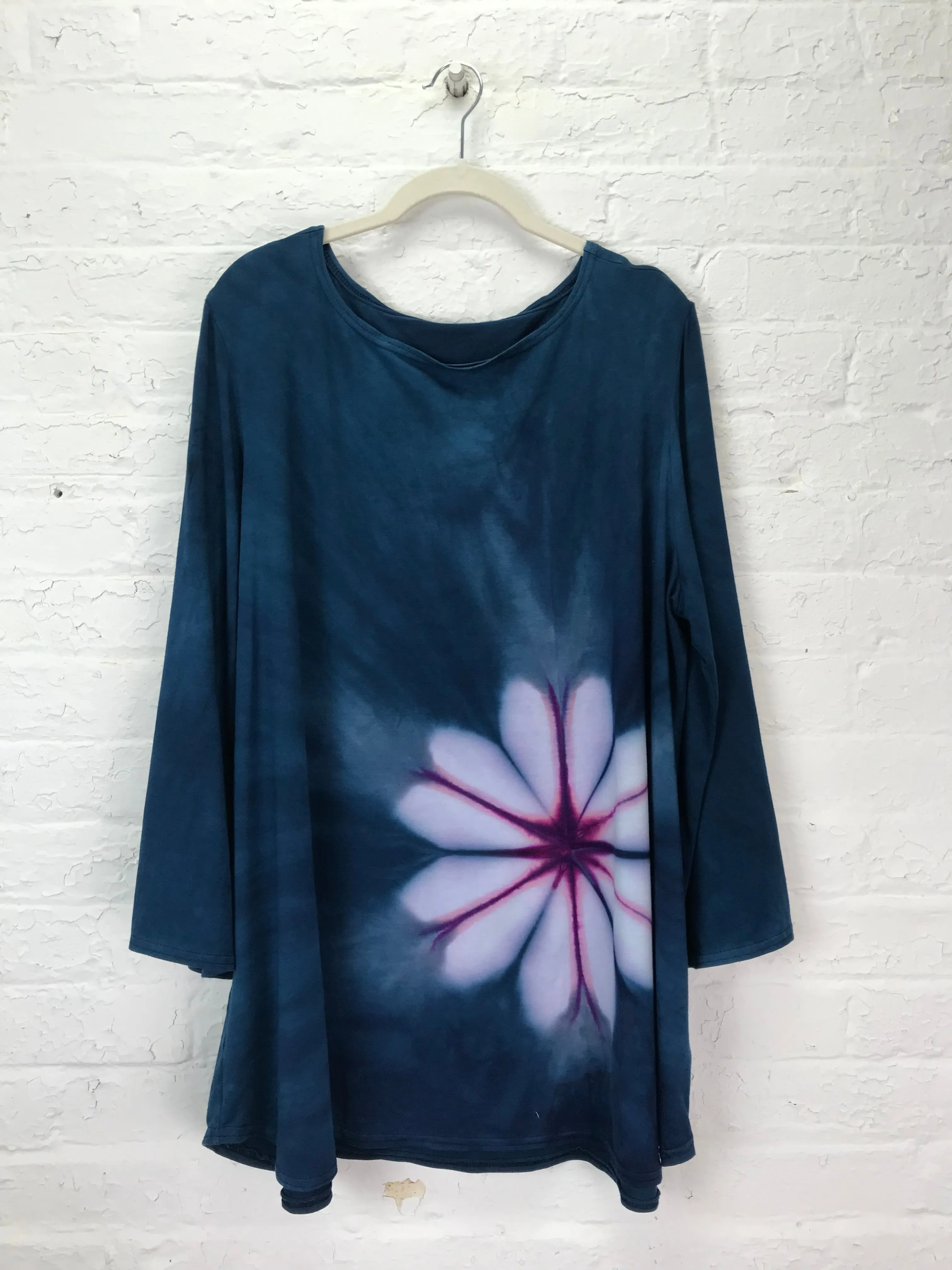 Anna Bell Sleeve Tunic in Moonflower