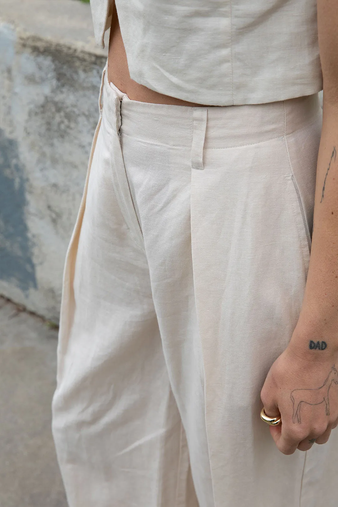 LINEN BLEND STRAIGHT LEG PANT