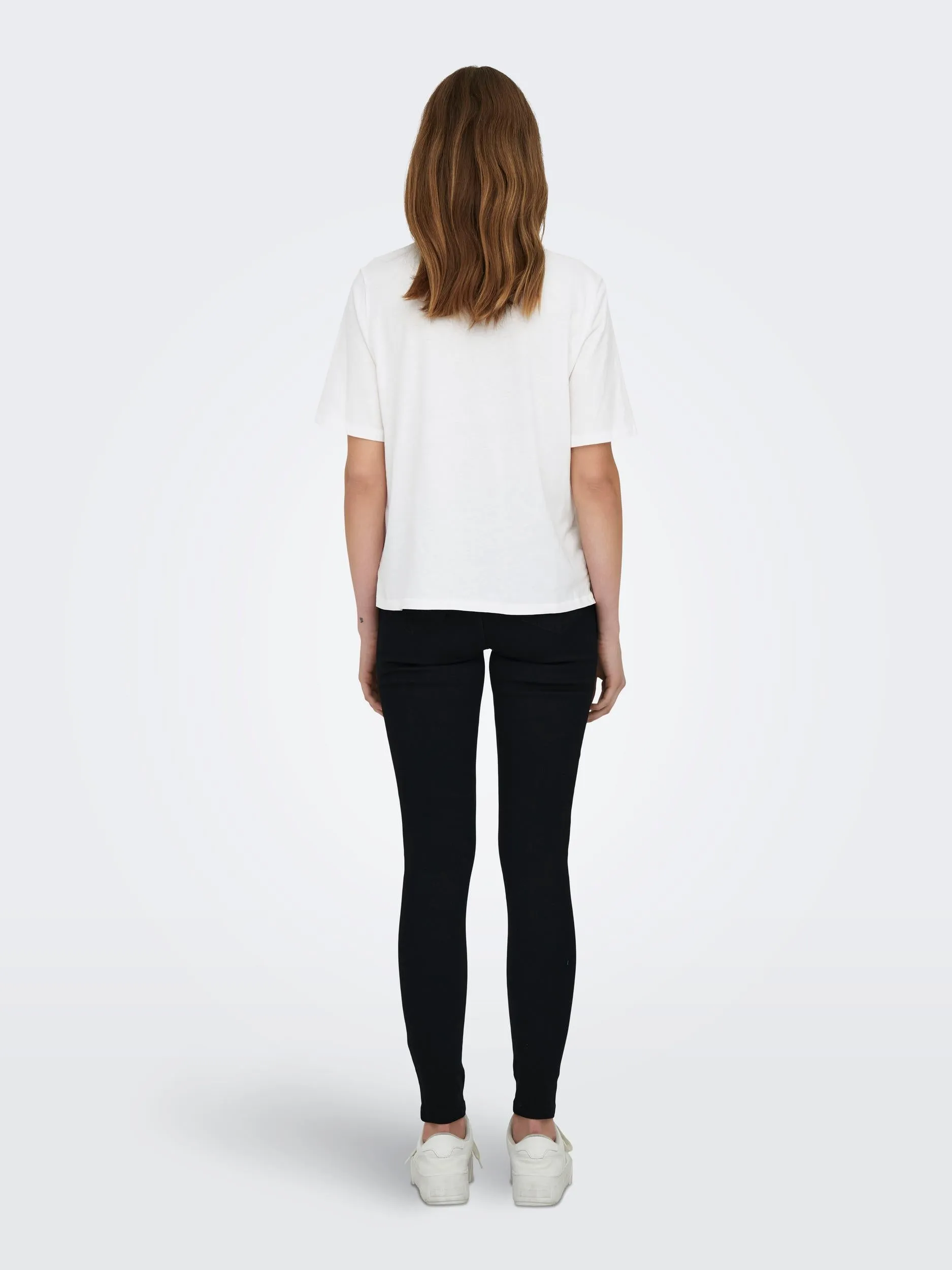 Lulu Boxy Tee - Cloud Dancer