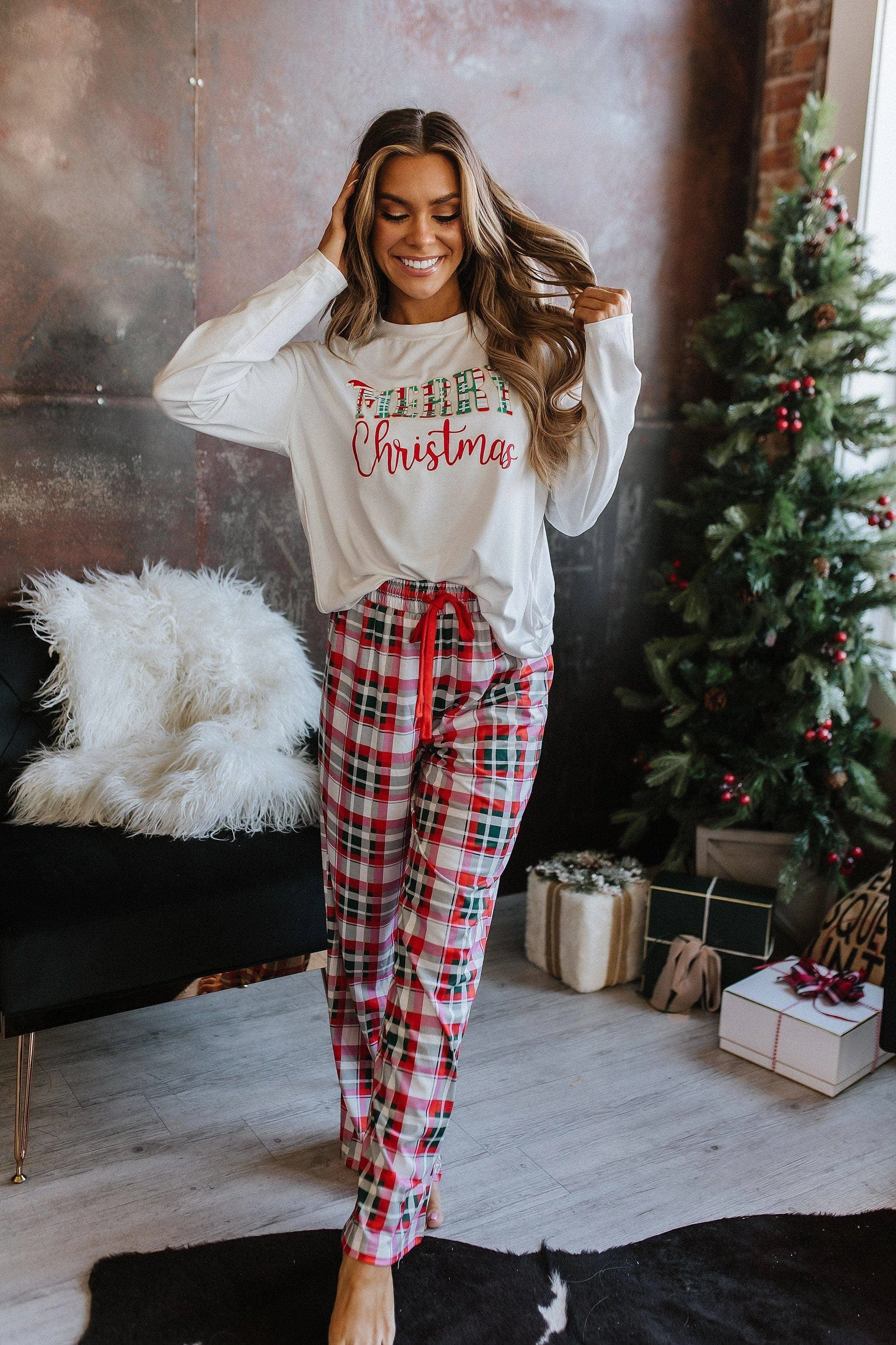 Merry Christmas Plaid Pajama Set | S-XL