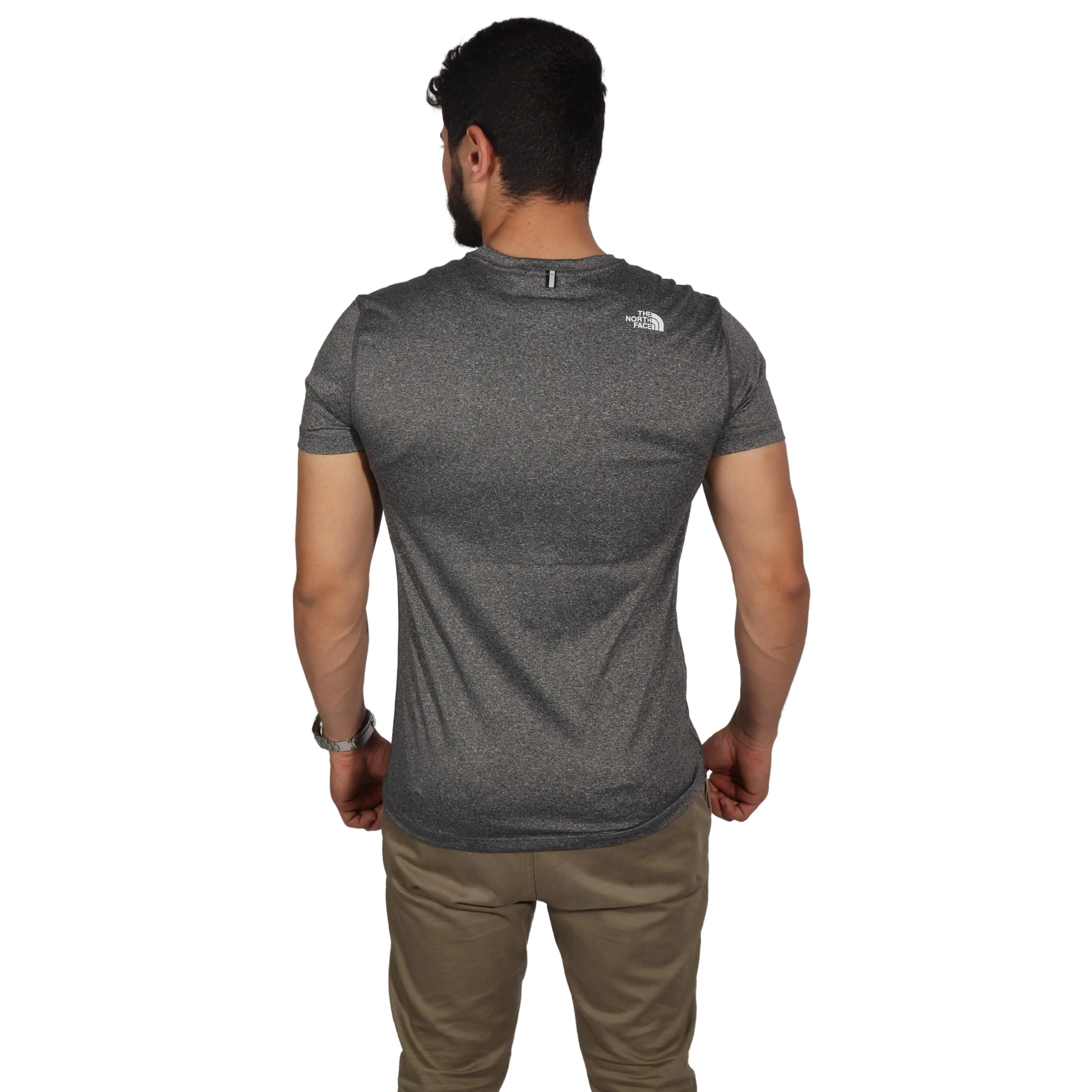 THE NORTH FACE - Pull Over T-Shirts