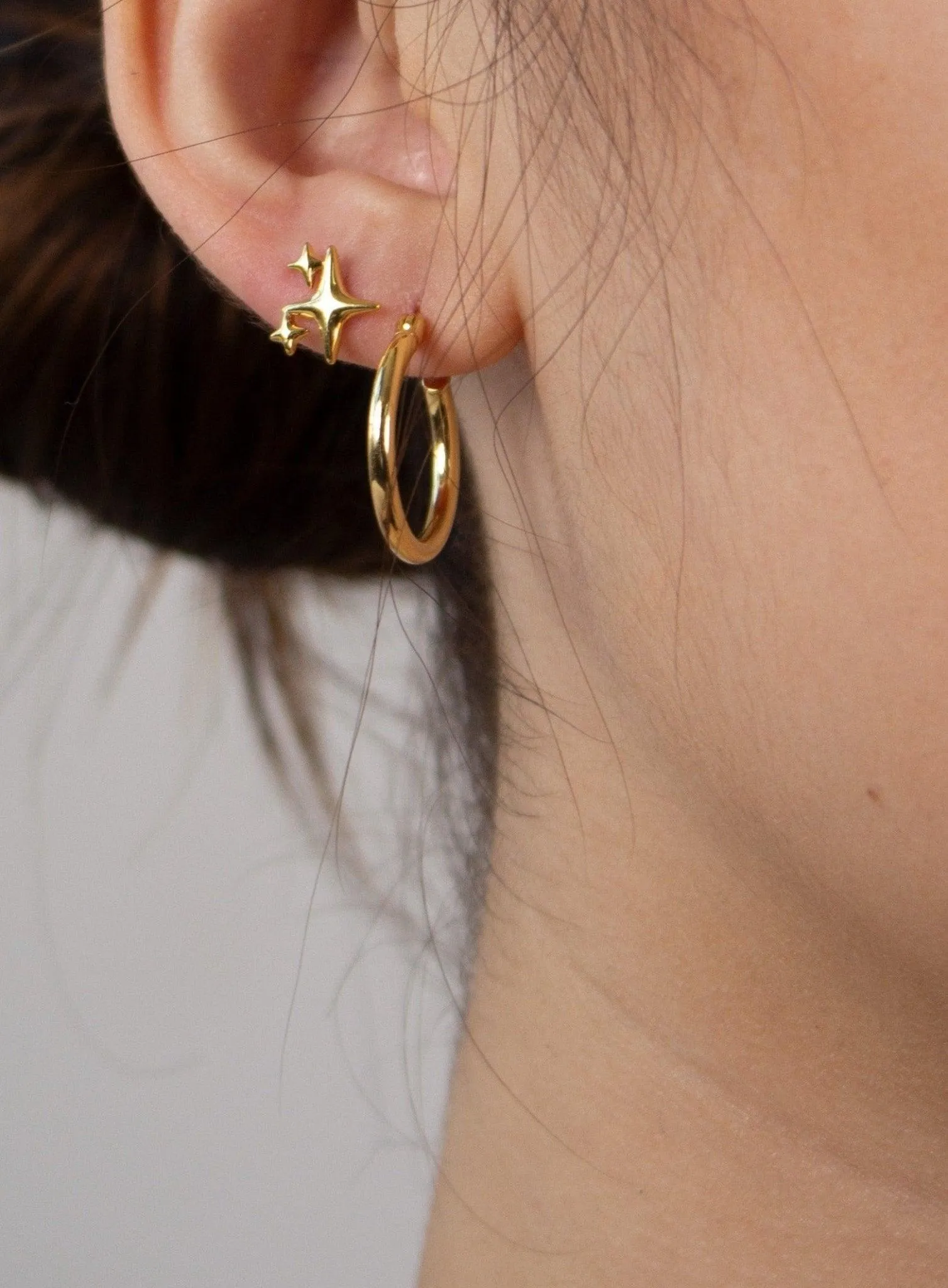 The Simple Hoop Earrings