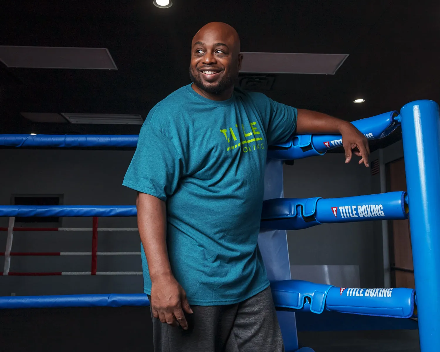 TITLE Boxing Striped Wordmark Tee