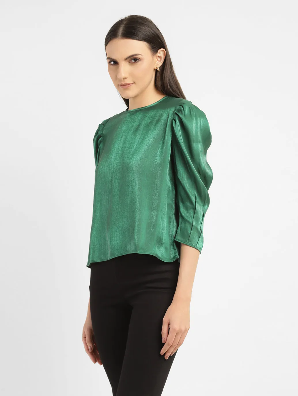 Women's Solid Green Round Neck Tops